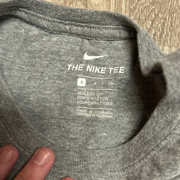 Nike T-Shirt - Picture 3 of 3